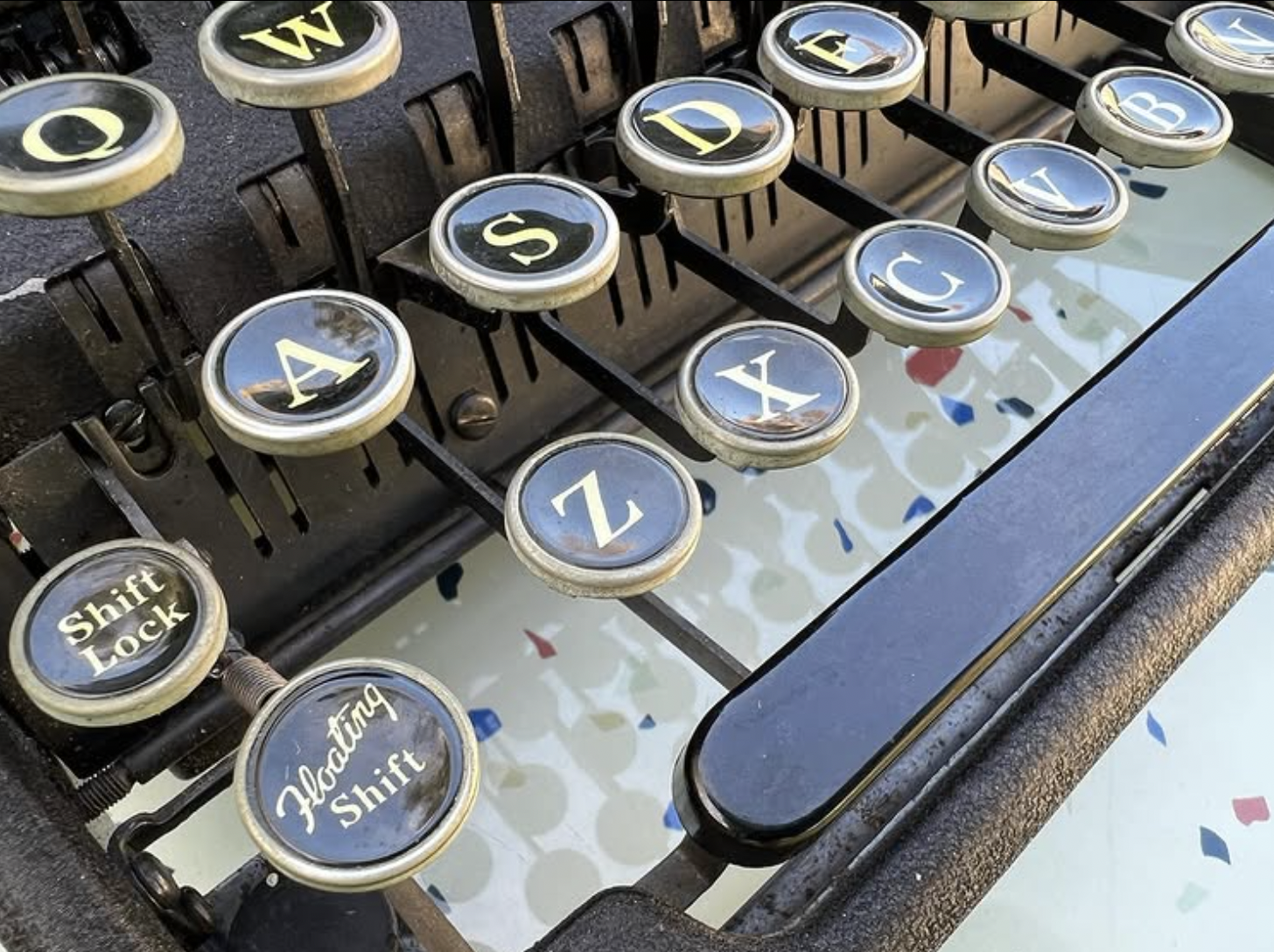 Royal Futura 800 — Detroit Type Works